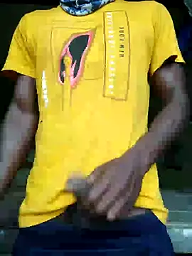 Snapshot of Hunter_boy9 chatting on 02-23-25, 01:02 Hunter boy9 online show from 02-23-25, 01:02