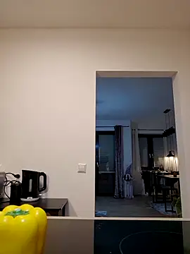 Jujuicy 97 online show from 10-30-25, 04:30