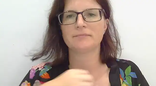 Snapshot of CrimsonMistress chatting on 12-28-24, 04:51 CrimsonMistress online show from 12-28-24, 04:51