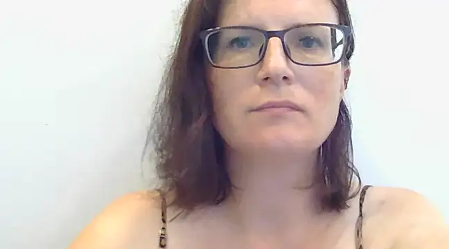 Snapshot of CrimsonMistress chatting on 01-06-25, 04:47 CrimsonMistress online show from 01-06-25, 04:47