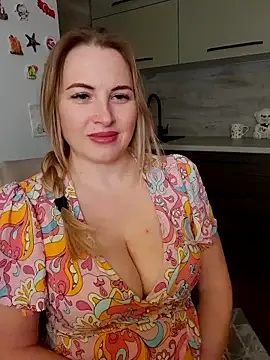 Snapshot of Cute_Hot_Alice chatting on 03-06-25, 08:16 Cute Hot Alice online show from 03-06-25, 08:16