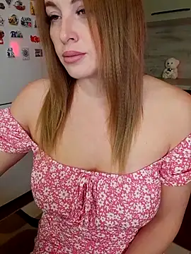 Snapshot of Cute_Hot_Alice chatting on 11-01-25, 08:11 Cute Hot Alice online show from 11-01-25, 08:11