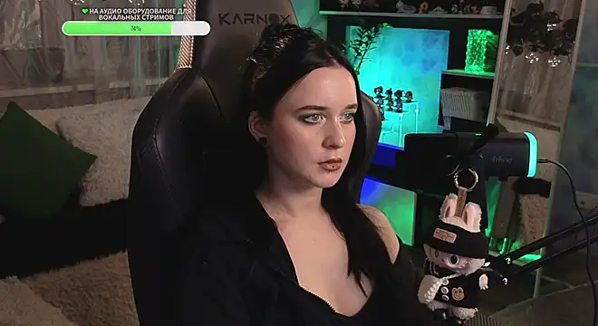 KiraLiLime online show from 10-22-25, 01:39