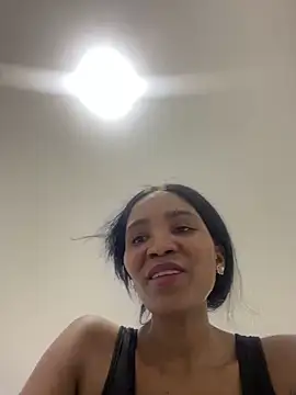 Jessie-pradoo online show from 12-27-24, 02:58