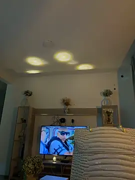 Jessie-pradoo online show from 04-11-26, 11:20