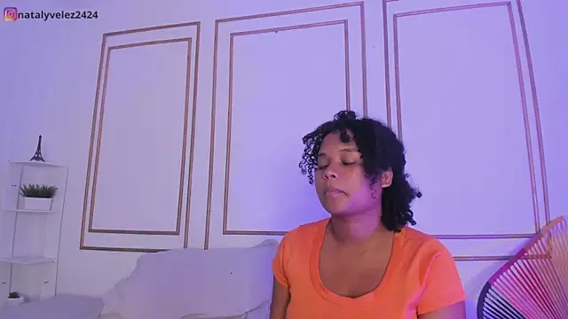 nataly velez online show from 03-06-25, 07:43