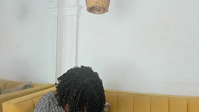 nataly velez online show from 03-22-25, 01:30