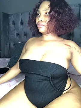 Snapshot of Anaelle24 chatting on 01-15-25, 07:15 Anaelle24 online show from 01-15-25, 07:15