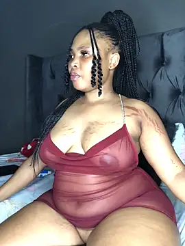 Snapshot of Anaelle24 chatting on 03-05-25, 06:34 Anaelle24 online show from 03-05-25, 06:34