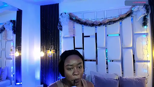 Snapshot of mia_schwarz chatting on 12-17-25, 09:54 mia schwarz online show from 12-17-25, 09:54