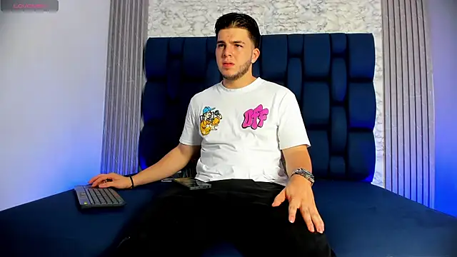 danielclarton1 online show from 12-11-24, 06:09