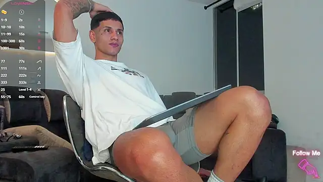 Snapshot of davis_alx1 chatting on 02-25-25, 12:25 davis alx1 online show from 02-25-25, 12:25