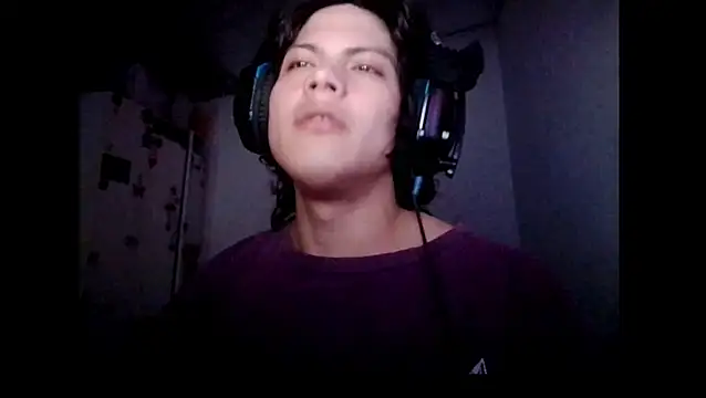 Xtrem3HARDxxx online show from 11-13-25, 04:33