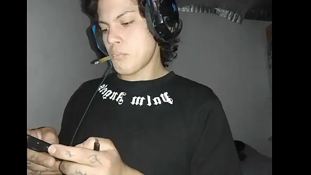 Xtrem3HARDxxx online show from 11-21-25, 04:33