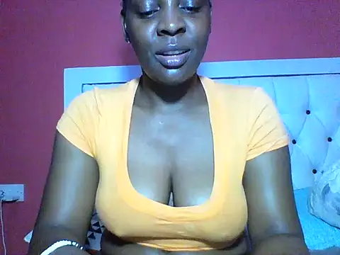 Snapshot of Sweet-piie chatting on 09-25-25, 06:33 Sweet-piie online show from 09-25-25, 06:33