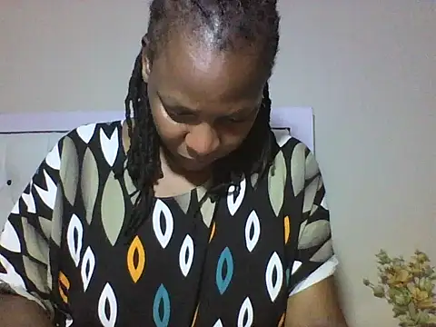 Sweet-piie online show from 05-10-26, 07:24
