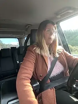 EmyLana online show from 02-15-26, 08:57