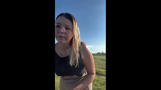 EmyLana online show from 05-23-26, 06:40