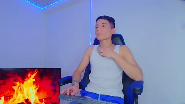 bryamer 19 online show from 01-29-25, 02:40