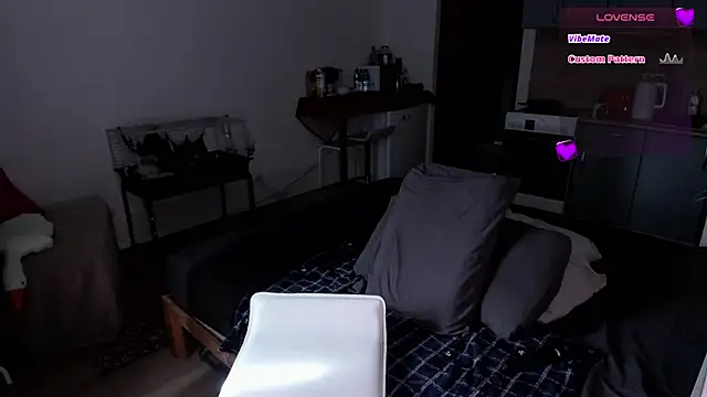 Natural pussy online show from 04-21-26, 07:47