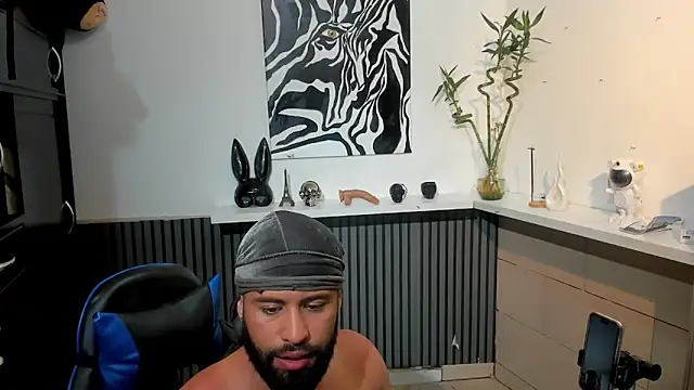 Daemon21 online show from 11-19-25, 10:10