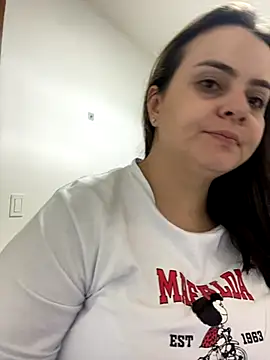 Snapshot of Im_Amelia chatting on 10-23-25, 10:08 Im Amelia online show from 10-23-25, 10:08