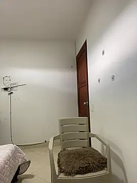 Im Amelia online show from 04-28-26, 07:08