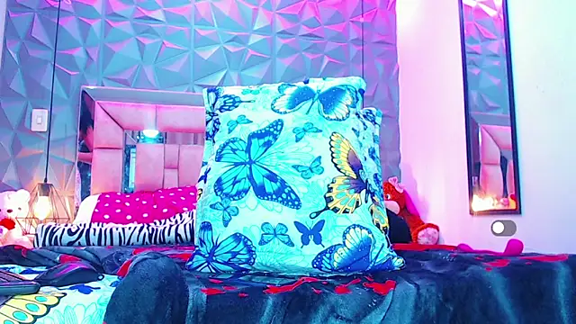 Snapshot of Doll_IvannaTs chatting on 12-02-24, 02:20 Doll IvannaTs online show from 12-02-24, 02:20