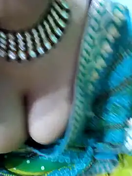 Savita hotmom online show from 03-13-25, 05:18