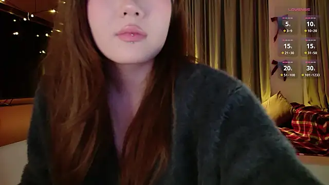 Snapshot of KitayamaChu chatting on 01-12-26, 04:12 KitayamaChu online show from 01-12-26, 04:12