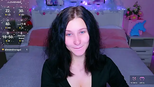 SarahStanley online show from 01-12-26, 05:07