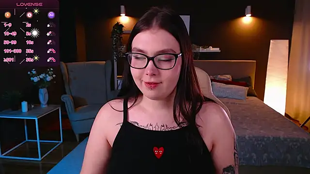 Snapshot of Arizonaa_Muse chatting on 12-06-24, 12:27 Arizonaa Muse online show from 12-06-24, 12:27
