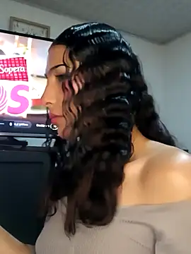 Lanna hott  online show from 10-03-25, 10:56