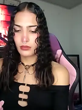 Lanna hott  online show from 10-04-25, 11:14