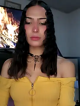 Lanna hott  online show from 10-05-25, 11:19