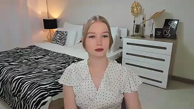 shy  lady online show from 03-09-25, 06:21