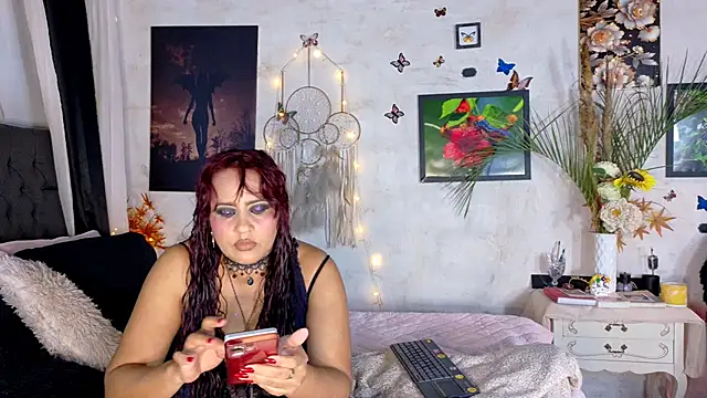 Snapshot of Kyara_Queen chatting on 07-14-26, 06:13 Kyara Queen online show from 07-14-26, 06:13