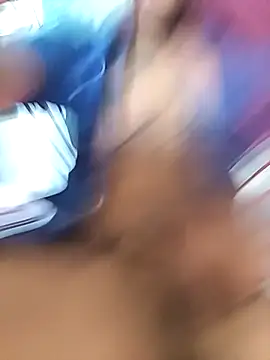 Snapshot of ale3J4a chatting on 11-21-25, 11:03 ale3J4a online show from 11-21-25, 11:03