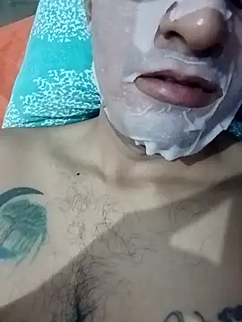 Snapshot of ale3J4a chatting on 01-07-26, 05:43 ale3J4a online show from 01-07-26, 05:43