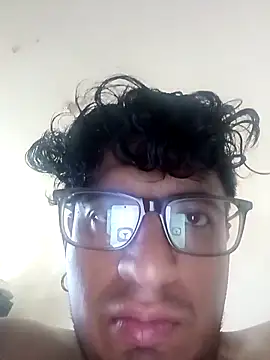 Snapshot of ale3J4a chatting on 02-17-26, 06:25 ale3J4a online show from 02-17-26, 06:25