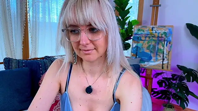 allyelliot online show from 03-10-26, 03:28