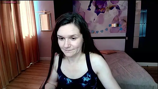 AriaGray online show from 04-15-26, 12:01