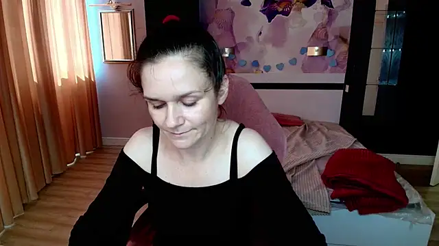 Snapshot of AriaGray chatting on 07-27-26, 12:23 AriaGray online show from 07-27-26, 12:23