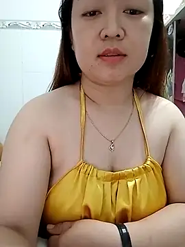 VyOanh2K online show from 03-16-25, 05:28