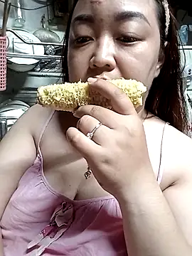 VyOanh2K online show from 09-24-25, 12:41