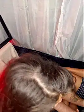 Snapshot of Aria_Bennett21 chatting on 12-30-24, 05:04 Aria Bennett21 online show from 12-30-24, 05:04