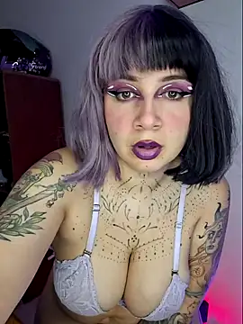 Snapshot of Aria_Bennett21 chatting on 01-12-25, 12:07 Aria Bennett21 online show from 01-12-25, 12:07