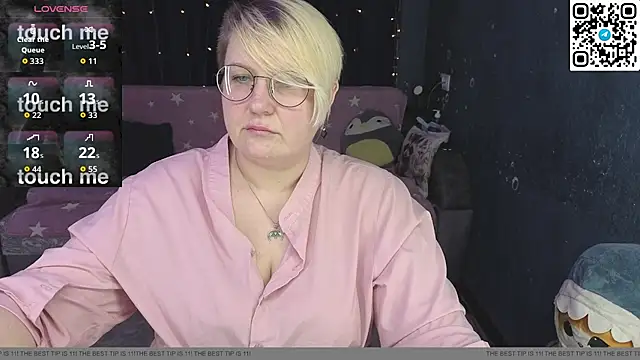 CuteHanna online show from 05-27-26, 07:11