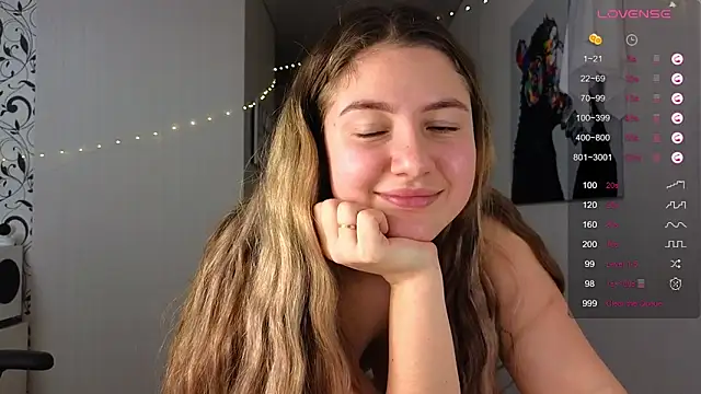 Snapshot of Yassyaaa chatting on 01-01-25, 01:37 Yassyaaa online show from 01-01-25, 01:37