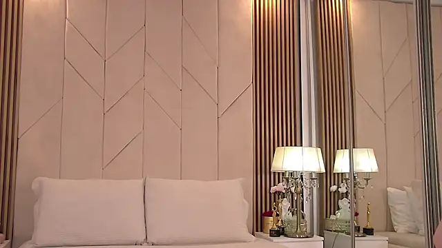 Blanche Summer online show from 01-24-25, 11:37